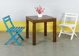 藍(lán)白餐桌椅組合