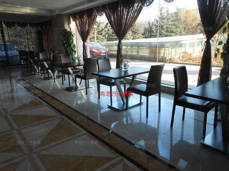 城陽(yáng) 雍華庭大酒店 四星級(jí)