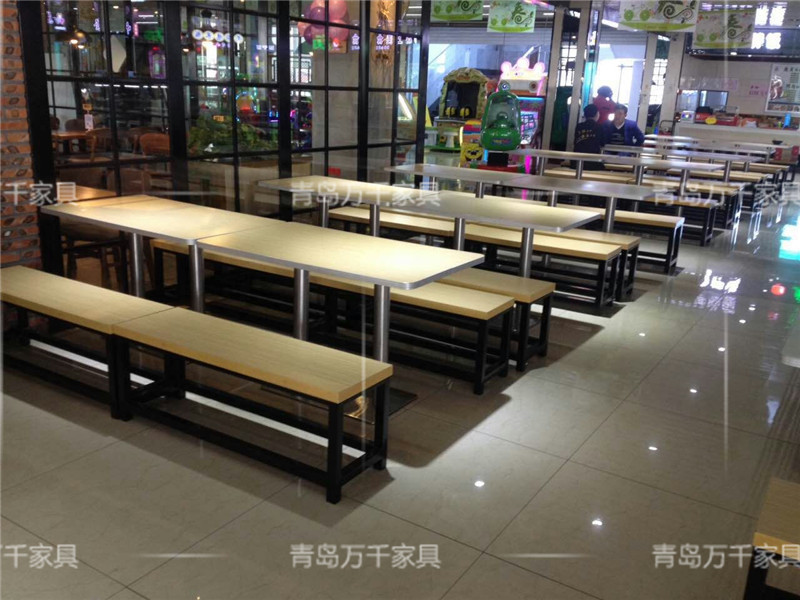  美美地 美食廣場 黃島中澤國貨店