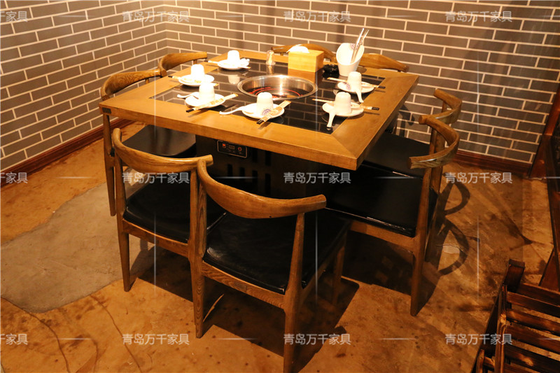 重慶老灶火鍋之青特赫府